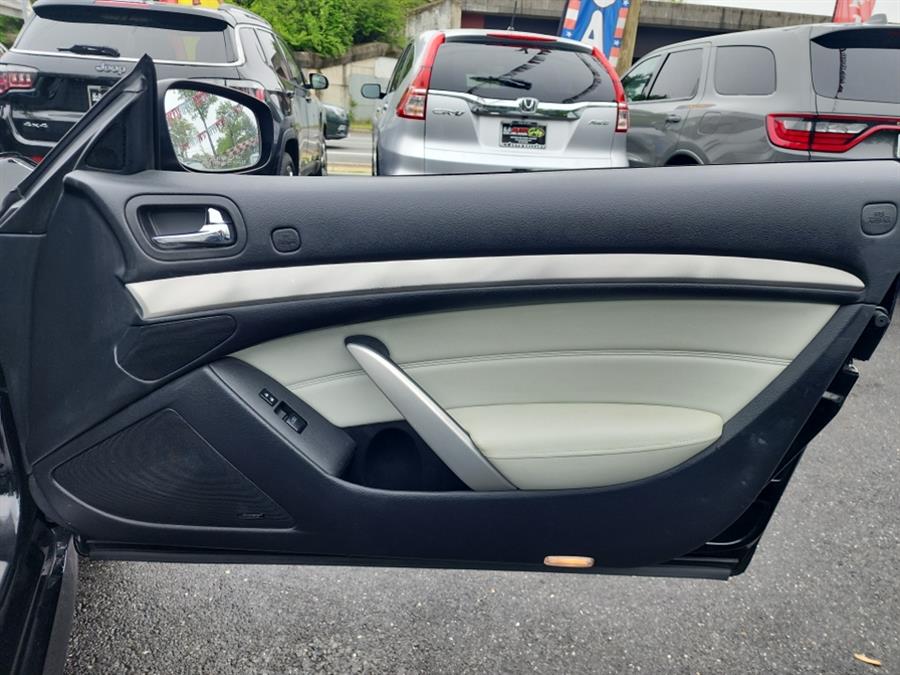 2011 INFINITI G37 Convertible 2dr Limited Edition, available for sale in Islip, New York | L.I. Auto Gallery. Islip, New York 2011 INFINITI G37 Convertible 2dr Limited Edition, available for sale in Islip, New York | L.I. Auto Gallery. Islip, New York