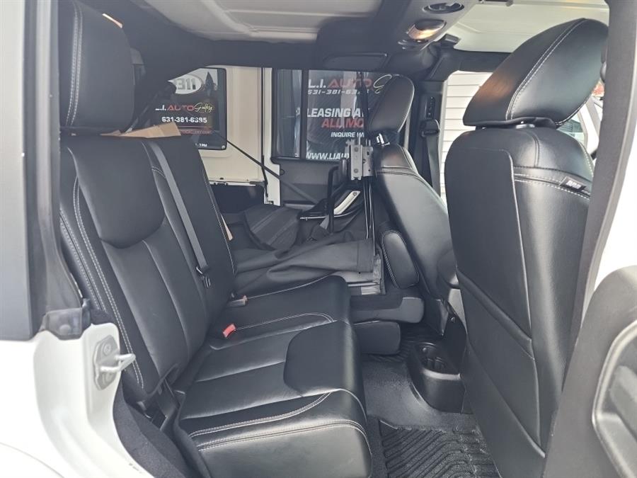 2016 Jeep Wrangler Unlimited 4WD 4dr Sahara, available for sale in Islip, New York | L.I. Auto Gallery. Islip, New York 2016 Jeep Wrangler Unlimited 4WD 4dr Sahara, available for sale in Islip, New York | L.I. Auto Gallery. Islip, New York