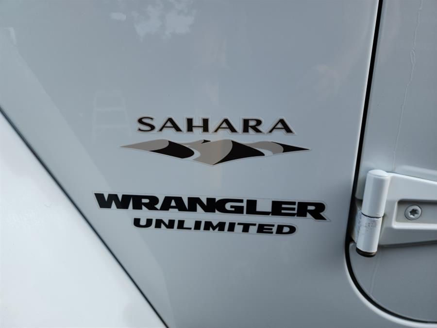 2016 Jeep Wrangler Unlimited 4WD 4dr Sahara, available for sale in Islip, New York | L.I. Auto Gallery. Islip, New York 2016 Jeep Wrangler Unlimited 4WD 4dr Sahara, available for sale in Islip, New York | L.I. Auto Gallery. Islip, New York