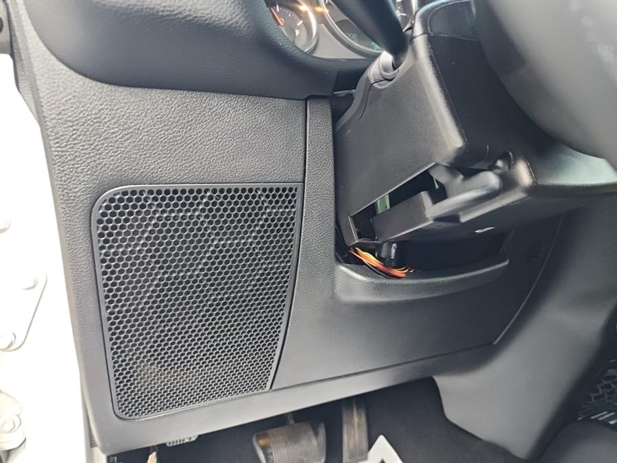 2016 Jeep Wrangler Unlimited 4WD 4dr Sahara, available for sale in Islip, New York | L.I. Auto Gallery. Islip, New York 2016 Jeep Wrangler Unlimited 4WD 4dr Sahara, available for sale in Islip, New York | L.I. Auto Gallery. Islip, New York