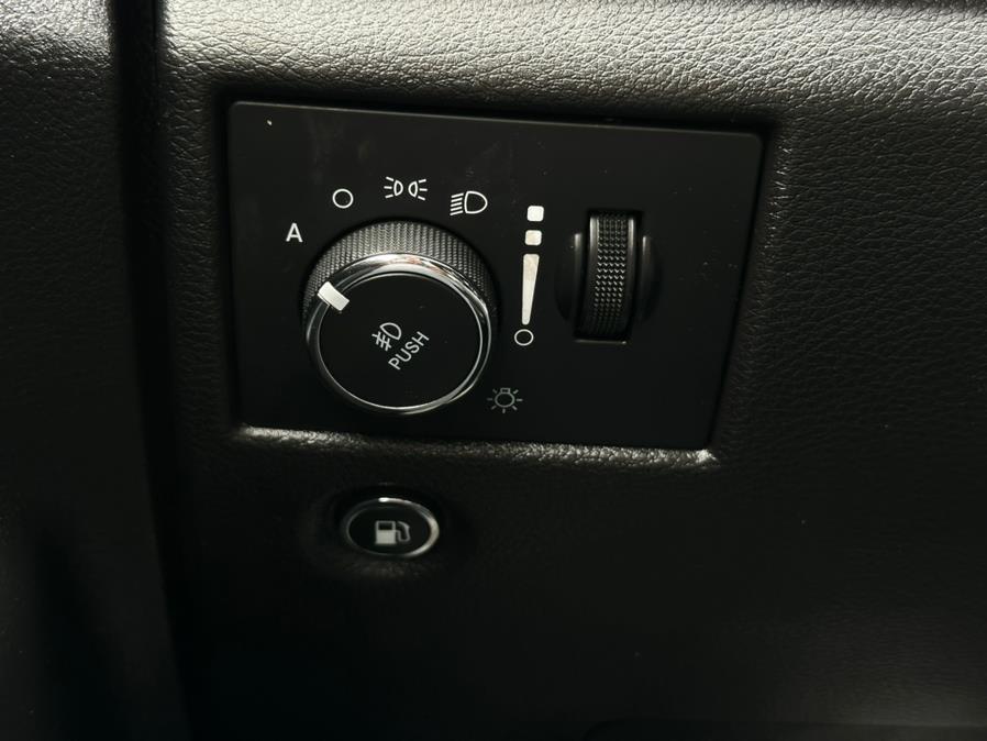 2019 Jeep Grand Cherokee Limited 4x4, available for sale in Hillside, New Jersey | Champion Auto Hillside. Hillside, New Jersey 2019 Jeep Grand Cherokee Limited 4x4, available for sale in Hillside, New Jersey | Champion Auto Hillside. Hillside, New Jersey