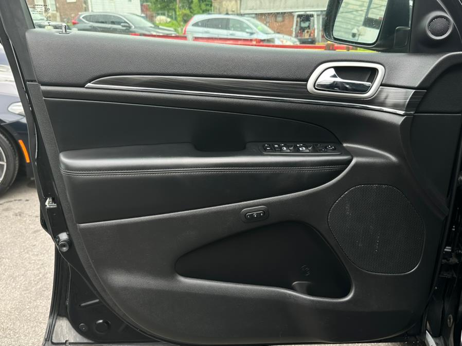 2019 Jeep Grand Cherokee Limited 4x4, available for sale in Hillside, New Jersey | Champion Auto Hillside. Hillside, New Jersey 2019 Jeep Grand Cherokee Limited 4x4, available for sale in Hillside, New Jersey | Champion Auto Hillside. Hillside, New Jersey