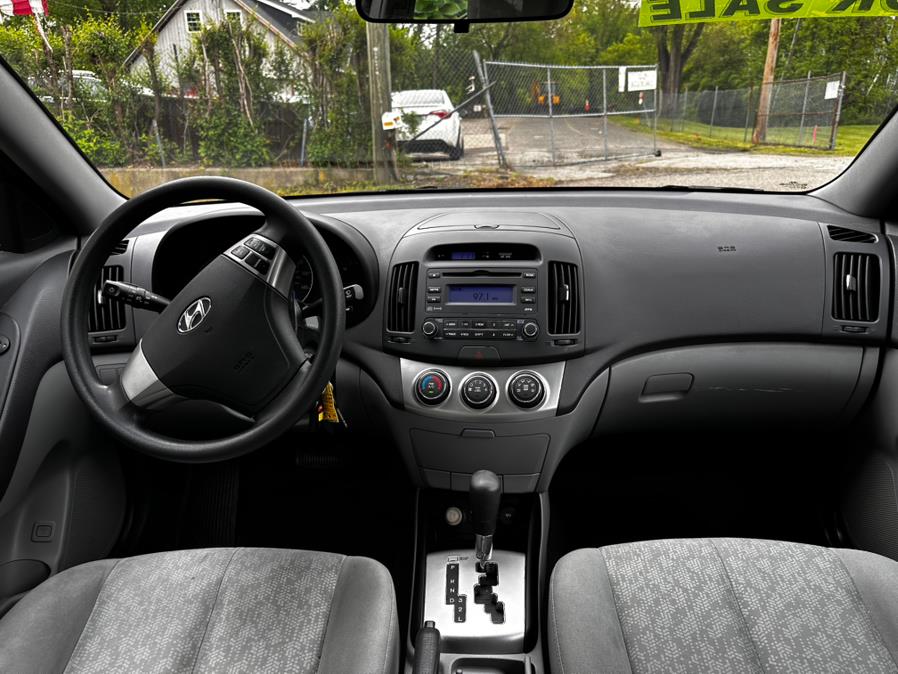 2010 Hyundai Elantra 4dr Sdn Auto SE, available for sale in New Milford, Connecticut | Faustos Auto Body and Repairs LLC. New Milford, Connecticut 2010 Hyundai Elantra 4dr Sdn Auto SE, available for sale in New Milford, Connecticut | Faustos Auto Body and Repairs LLC. New Milford, Connecticut