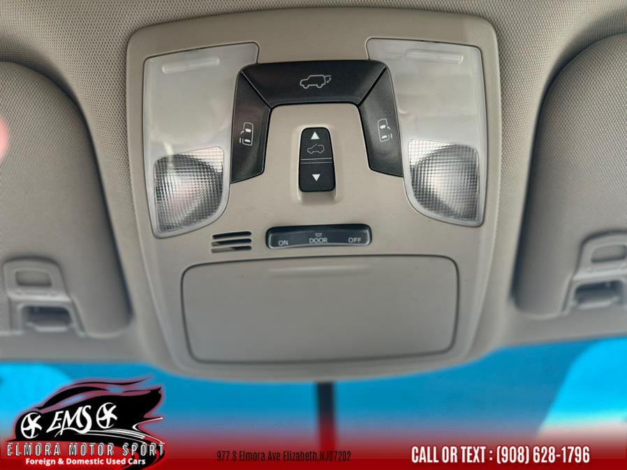 2017 Toyota Sienna XLE Premium FWD 8-Passenger (Natl), available for sale in Elizabeth, New Jersey | Elmora Motor Sports. Elizabeth, New Jersey 2017 Toyota Sienna XLE Premium FWD 8-Passenger (Natl), available for sale in Elizabeth, New Jersey | Elmora Motor Sports. Elizabeth, New Jersey