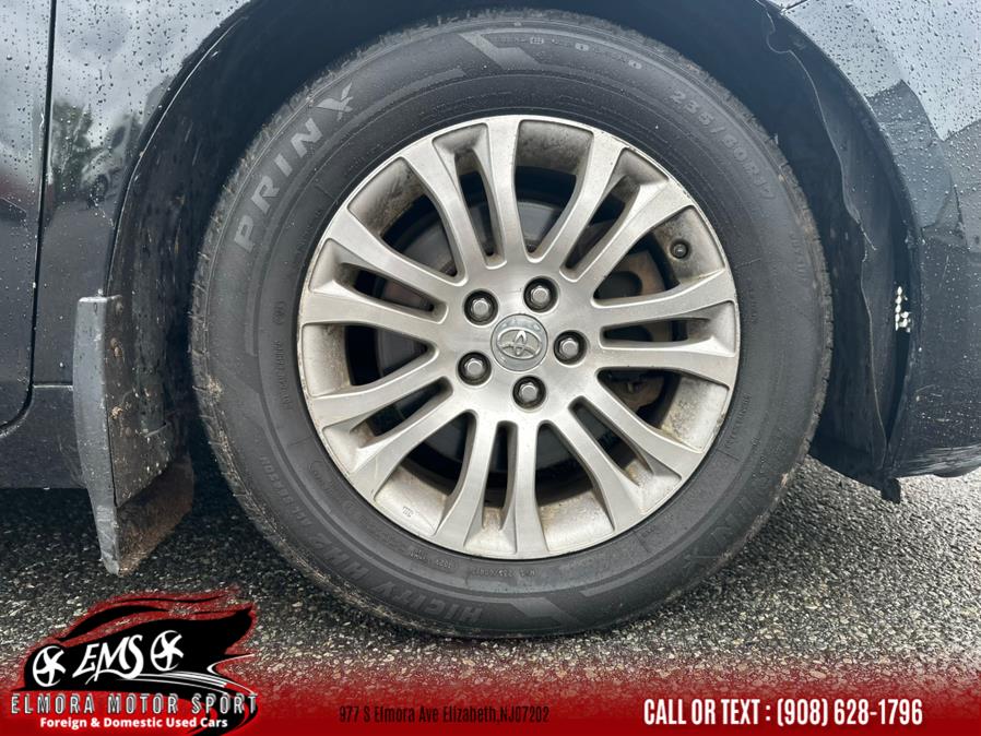 2017 Toyota Sienna XLE Premium FWD 8-Passenger (Natl), available for sale in Elizabeth, New Jersey | Elmora Motor Sports. Elizabeth, New Jersey 2017 Toyota Sienna XLE Premium FWD 8-Passenger (Natl), available for sale in Elizabeth, New Jersey | Elmora Motor Sports. Elizabeth, New Jersey