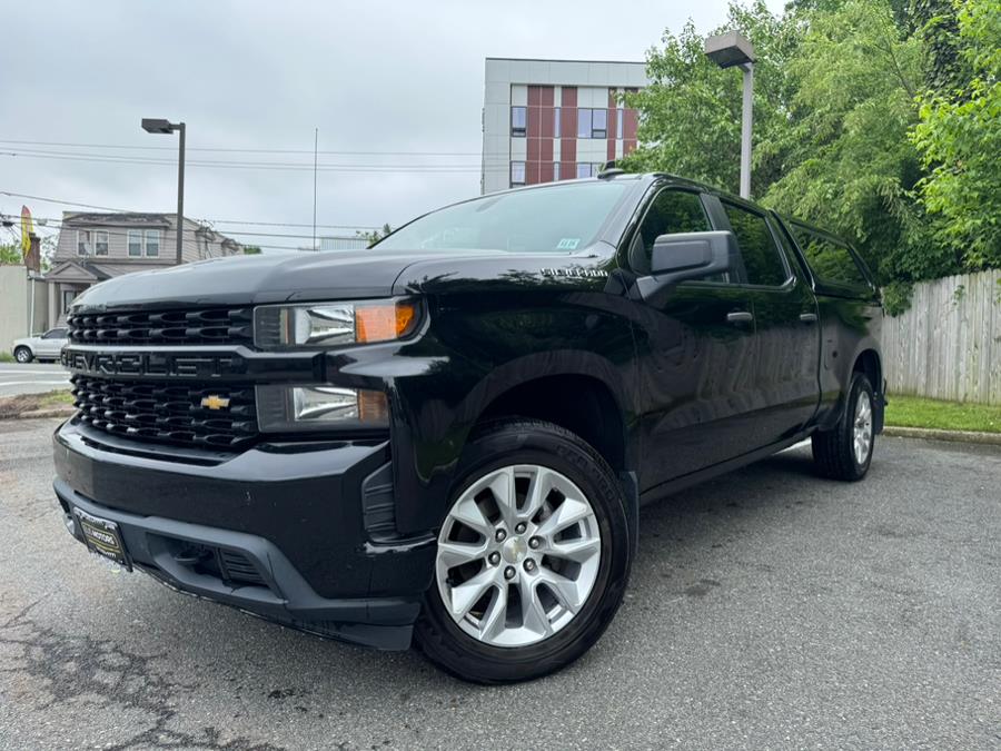 2020 Chevrolet Silverado 1500 4WD Crew Cab 157" Custom, available for sale in Irvington, New Jersey | Elis Motors Corp. Irvington, New Jersey 2020 Chevrolet Silverado 1500 4WD Crew Cab 157" Custom, available for sale in Irvington, New Jersey | Elis Motors Corp. Irvington, New Jersey