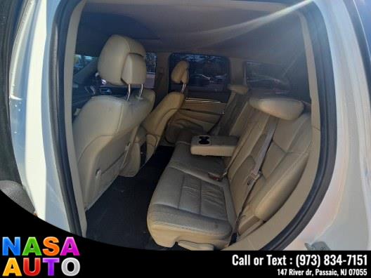 2014 Jeep Grand Cherokee 4WD 4dr Limited, available for sale in Passaic, New Jersey | Nasa Auto. Passaic, New Jersey 2014 Jeep Grand Cherokee 4WD 4dr Limited, available for sale in Passaic, New Jersey | Nasa Auto. Passaic, New Jersey