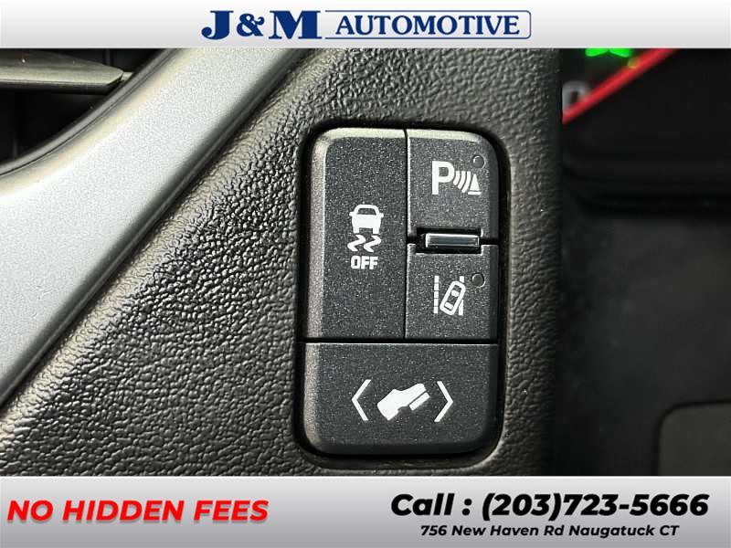 2015 Chevrolet Tahoe LT, available for sale in Naugatuck, Connecticut | J&M Automotive Sls&Svc LLC. Naugatuck, Connecticut 2015 Chevrolet Tahoe LT, available for sale in Naugatuck, Connecticut | J&M Automotive Sls&Svc LLC. Naugatuck, Connecticut