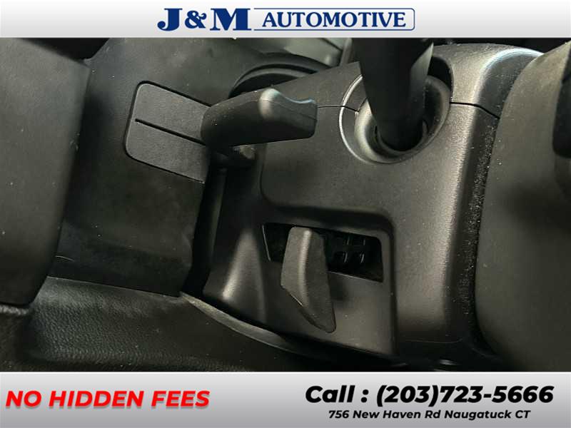 2015 Chevrolet Tahoe LT, available for sale in Naugatuck, Connecticut | J&M Automotive Sls&Svc LLC. Naugatuck, Connecticut 2015 Chevrolet Tahoe LT, available for sale in Naugatuck, Connecticut | J&M Automotive Sls&Svc LLC. Naugatuck, Connecticut