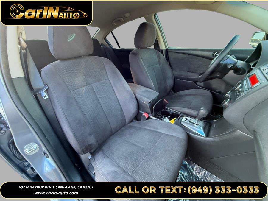 2011 Nissan Altima 4dr Sdn I4 CVT 2.5 S, available for sale in Santa Ana, California | Carin Auto. Santa Ana, California 2011 Nissan Altima 4dr Sdn I4 CVT 2.5 S, available for sale in Santa Ana, California | Carin Auto. Santa Ana, California