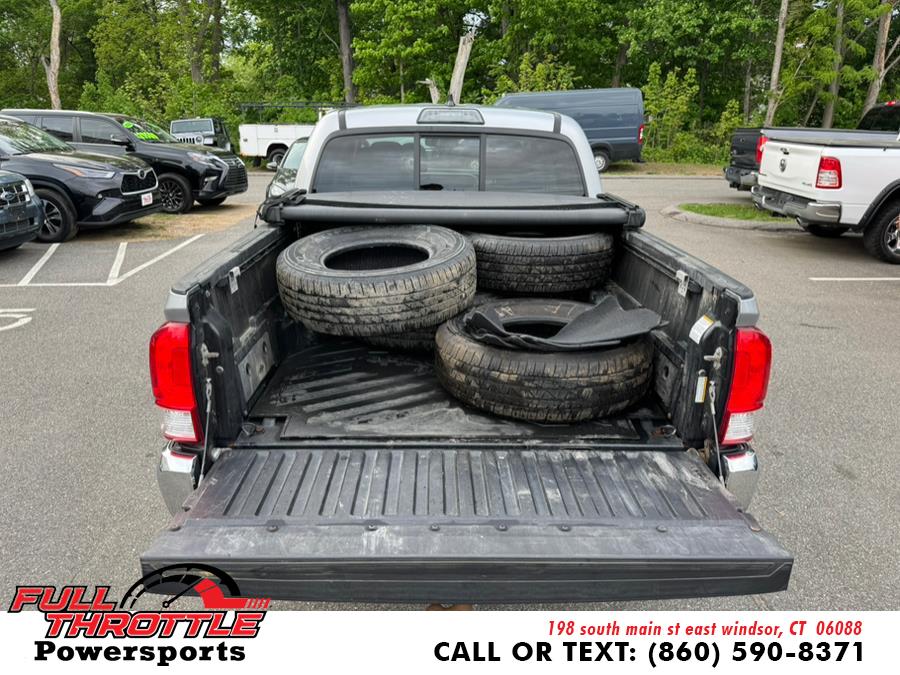 2016 Toyota Tacoma 4WD Double Cab V6 AT SR (Natl), available for sale in East Windsor, Connecticut | Full Throttle Power Sports LLC. East Windsor, Connecticut 2016 Toyota Tacoma 4WD Double Cab V6 AT SR (Natl), available for sale in East Windsor, Connecticut | Full Throttle Power Sports LLC. East Windsor, Connecticut