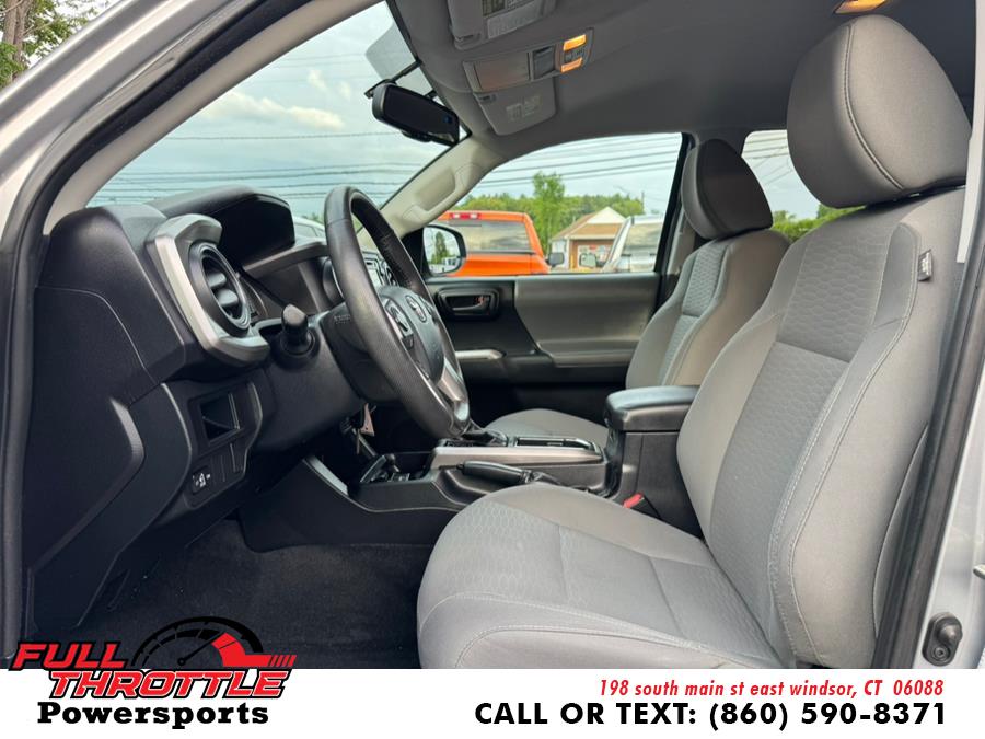 2016 Toyota Tacoma 4WD Double Cab V6 AT SR (Natl), available for sale in East Windsor, Connecticut | Full Throttle Power Sports LLC. East Windsor, Connecticut 2016 Toyota Tacoma 4WD Double Cab V6 AT SR (Natl), available for sale in East Windsor, Connecticut | Full Throttle Power Sports LLC. East Windsor, Connecticut