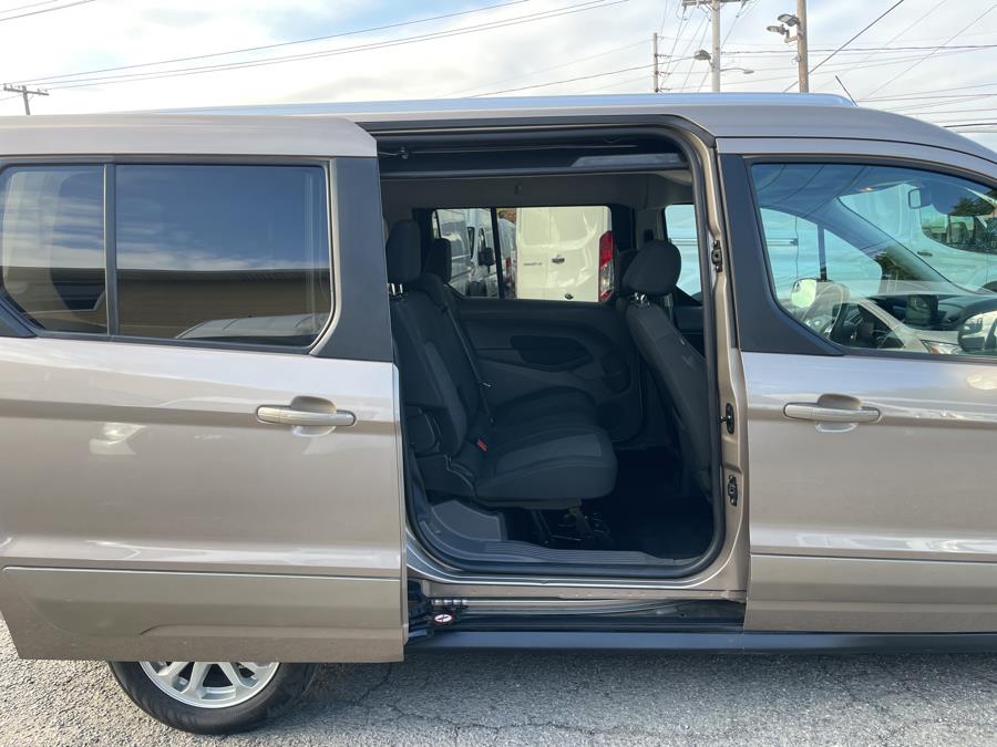 2019 Ford Transit Connect Wagon XLT LWB w/Rear Symmetrical Doors, available for sale in Franklin Square, New York | Franklin Square Auto Group. Franklin Square, New York 2019 Ford Transit Connect Wagon XLT LWB w/Rear Symmetrical Doors, available for sale in Franklin Square, New York | Franklin Square Auto Group. Franklin Square, New York