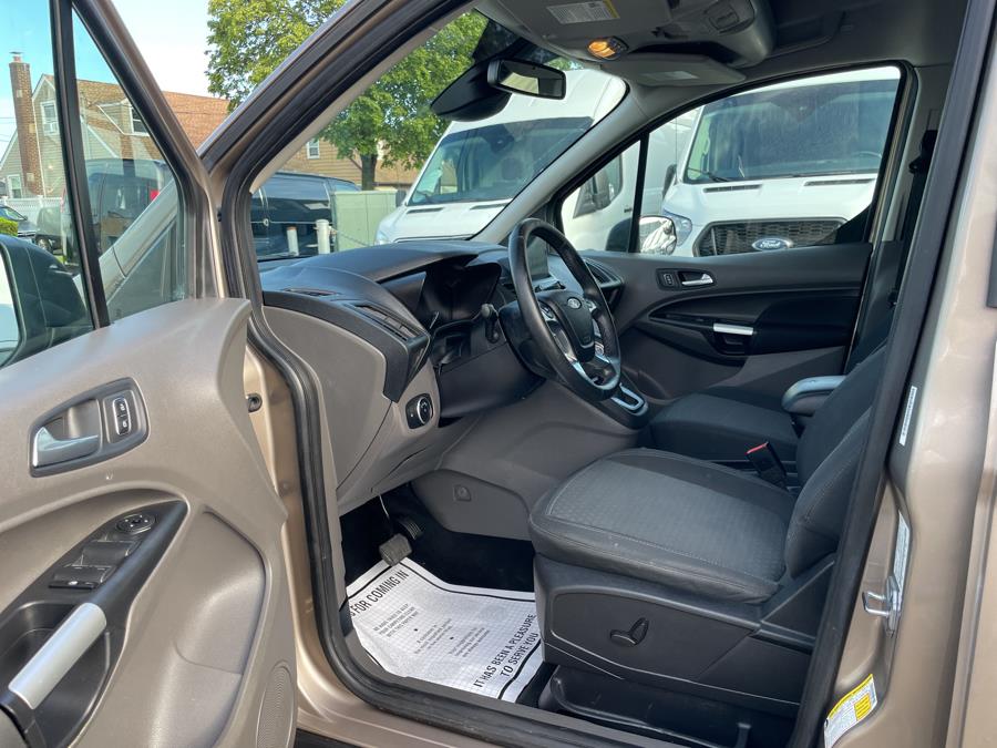 2019 Ford Transit Connect Wagon XLT LWB w/Rear Symmetrical Doors, available for sale in Franklin Square, New York | Franklin Square Auto Group. Franklin Square, New York 2019 Ford Transit Connect Wagon XLT LWB w/Rear Symmetrical Doors, available for sale in Franklin Square, New York | Franklin Square Auto Group. Franklin Square, New York