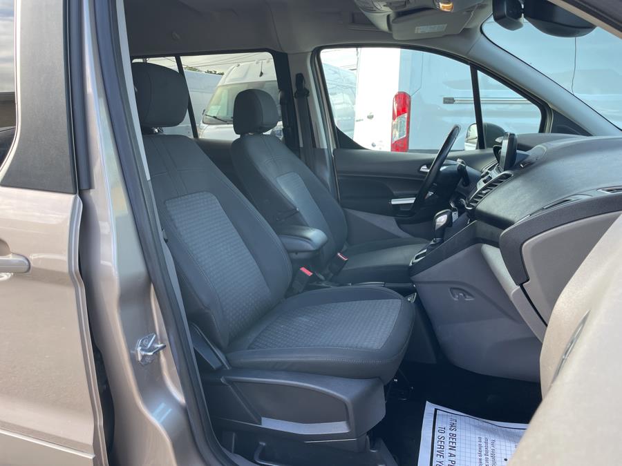 2019 Ford Transit Connect Wagon XLT LWB w/Rear Symmetrical Doors, available for sale in Franklin Square, New York | Franklin Square Auto Group. Franklin Square, New York 2019 Ford Transit Connect Wagon XLT LWB w/Rear Symmetrical Doors, available for sale in Franklin Square, New York | Franklin Square Auto Group. Franklin Square, New York