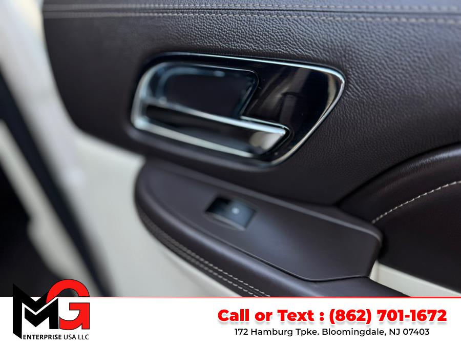 2013 Cadillac Escalade 2WD 4dr Platinum Edition, available for sale in Bloomingdale, New Jersey | MG Enterprise USA. Bloomingdale, New Jersey 2013 Cadillac Escalade 2WD 4dr Platinum Edition, available for sale in Bloomingdale, New Jersey | MG Enterprise USA. Bloomingdale, New Jersey