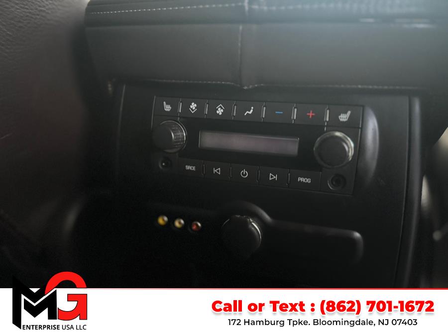 2013 Cadillac Escalade 2WD 4dr Platinum Edition, available for sale in Bloomingdale, New Jersey | MG Enterprise USA. Bloomingdale, New Jersey 2013 Cadillac Escalade 2WD 4dr Platinum Edition, available for sale in Bloomingdale, New Jersey | MG Enterprise USA. Bloomingdale, New Jersey