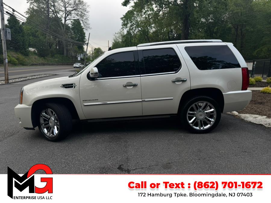 2013 Cadillac Escalade 2WD 4dr Platinum Edition, available for sale in Bloomingdale, New Jersey | MG Enterprise USA. Bloomingdale, New Jersey 2013 Cadillac Escalade 2WD 4dr Platinum Edition, available for sale in Bloomingdale, New Jersey | MG Enterprise USA. Bloomingdale, New Jersey
