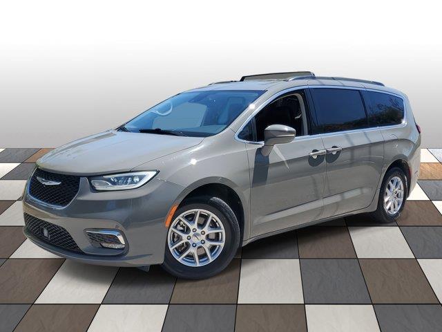 Used 2022 Chrysler Pacifica in Fort Lauderdale, Florida | CarLux Fort Lauderdale. Fort Lauderdale, Florida