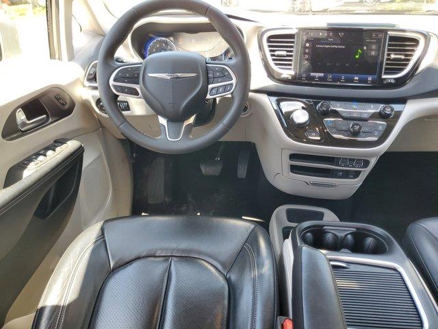 2022 Chrysler Pacifica Touring L, available for sale in Fort Lauderdale, Florida | CarLux Fort Lauderdale. Fort Lauderdale, Florida 2022 Chrysler Pacifica Touring L, available for sale in Fort Lauderdale, Florida | CarLux Fort Lauderdale. Fort Lauderdale, Florida