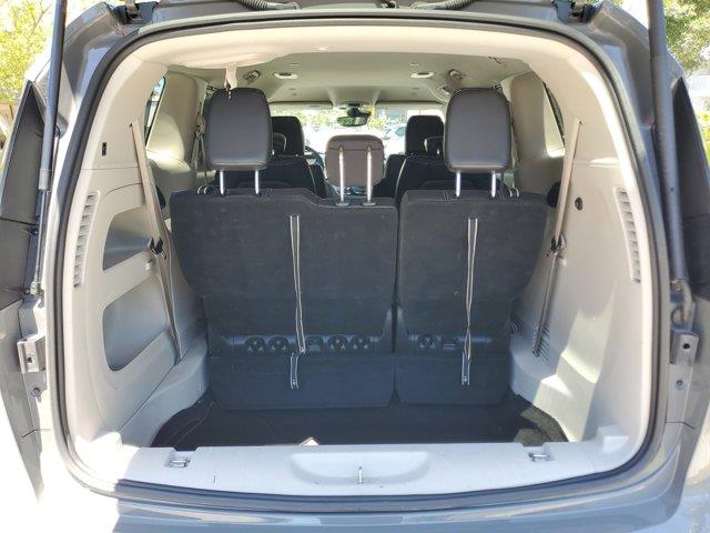 2022 Chrysler Pacifica Touring L, available for sale in Fort Lauderdale, Florida | CarLux Fort Lauderdale. Fort Lauderdale, Florida 2022 Chrysler Pacifica Touring L, available for sale in Fort Lauderdale, Florida | CarLux Fort Lauderdale. Fort Lauderdale, Florida