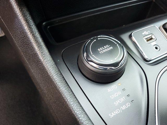 2019 Jeep Cherokee Limited 4x4, available for sale in Woodside, New York | Drive Central. Woodside, New York 2019 Jeep Cherokee Limited 4x4, available for sale in Woodside, New York | Drive Central. Woodside, New York