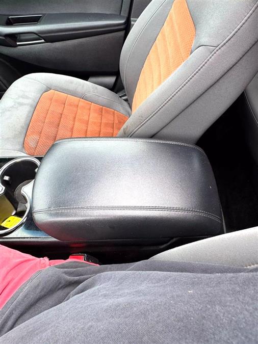 2018 Ford Edge SEL Sport Utility 4D, available for sale in Wolcott, New York | Auto Hunter CNY. Wolcott, New York 2018 Ford Edge SEL Sport Utility 4D, available for sale in Wolcott, New York | Auto Hunter CNY. Wolcott, New York