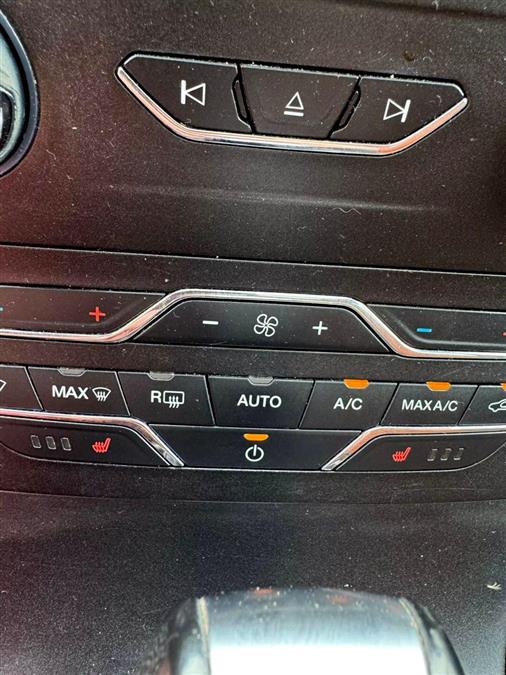 2018 Ford Edge SEL Sport Utility 4D, available for sale in Wolcott, New York | Auto Hunter CNY. Wolcott, New York 2018 Ford Edge SEL Sport Utility 4D, available for sale in Wolcott, New York | Auto Hunter CNY. Wolcott, New York