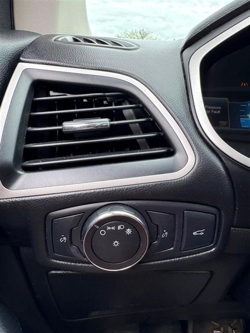 2018 Ford Edge SEL Sport Utility 4D, available for sale in Wolcott, New York | Auto Hunter CNY. Wolcott, New York 2018 Ford Edge SEL Sport Utility 4D, available for sale in Wolcott, New York | Auto Hunter CNY. Wolcott, New York