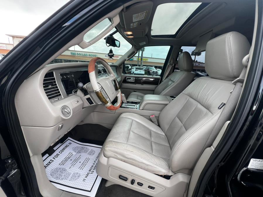 2009 Lincoln Navigator 2WD 4dr, available for sale in Hialeah, Florida | The Palm Motors LLC. Hialeah, Florida 2009 Lincoln Navigator 2WD 4dr, available for sale in Hialeah, Florida | The Palm Motors LLC. Hialeah, Florida