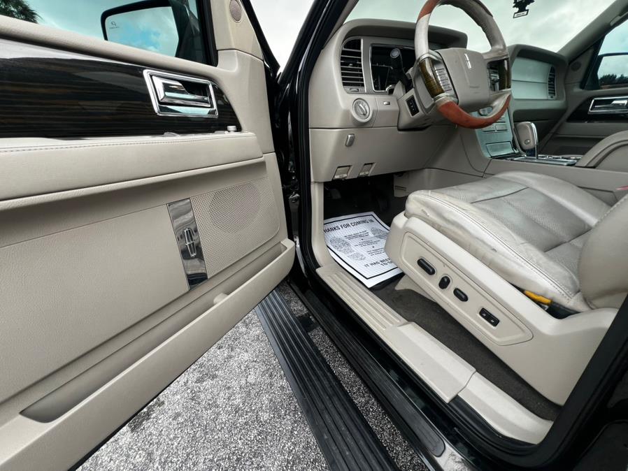 2009 Lincoln Navigator 2WD 4dr, available for sale in Hialeah, Florida | The Palm Motors LLC. Hialeah, Florida 2009 Lincoln Navigator 2WD 4dr, available for sale in Hialeah, Florida | The Palm Motors LLC. Hialeah, Florida
