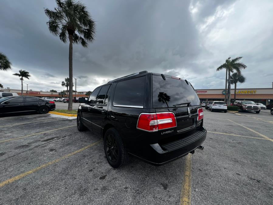 2009 Lincoln Navigator 2WD 4dr, available for sale in Hialeah, Florida | The Palm Motors LLC. Hialeah, Florida 2009 Lincoln Navigator 2WD 4dr, available for sale in Hialeah, Florida | The Palm Motors LLC. Hialeah, Florida