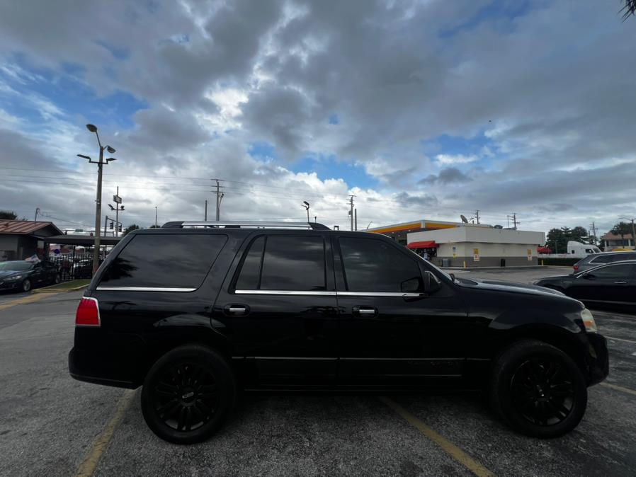 2009 Lincoln Navigator 2WD 4dr, available for sale in Hialeah, Florida | The Palm Motors LLC. Hialeah, Florida 2009 Lincoln Navigator 2WD 4dr, available for sale in Hialeah, Florida | The Palm Motors LLC. Hialeah, Florida