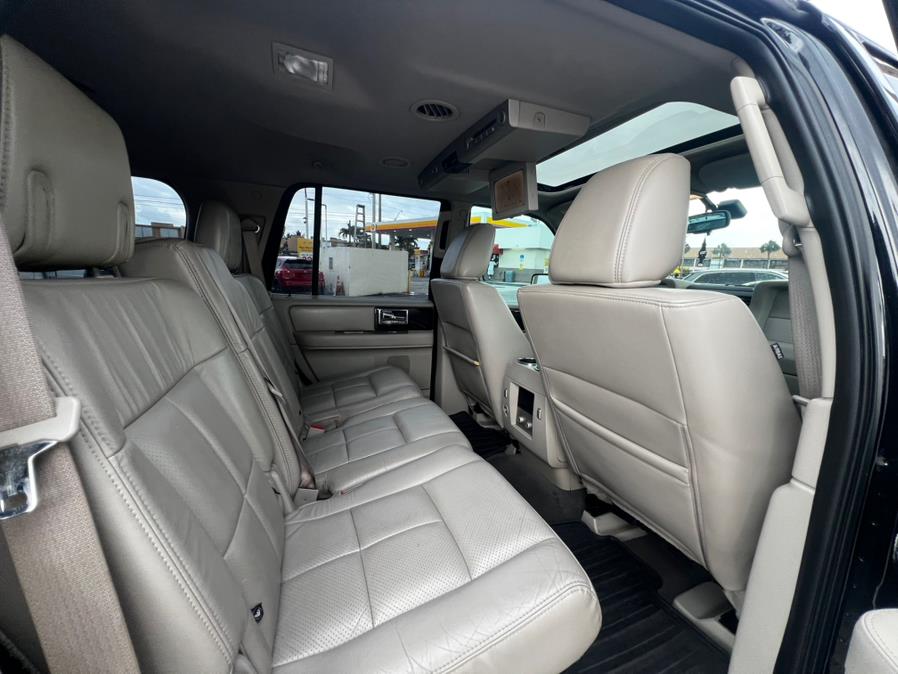 2009 Lincoln Navigator 2WD 4dr, available for sale in Hialeah, Florida | The Palm Motors LLC. Hialeah, Florida 2009 Lincoln Navigator 2WD 4dr, available for sale in Hialeah, Florida | The Palm Motors LLC. Hialeah, Florida