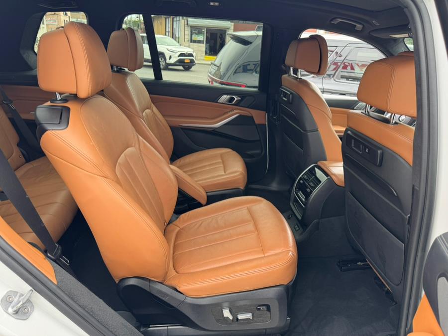2020 BMW X7 M50i Sports Activity Vehicle, available for sale in Jamaica, New York | Sunrise Autoland. Jamaica, New York 2020 BMW X7 M50i Sports Activity Vehicle, available for sale in Jamaica, New York | Sunrise Autoland. Jamaica, New York