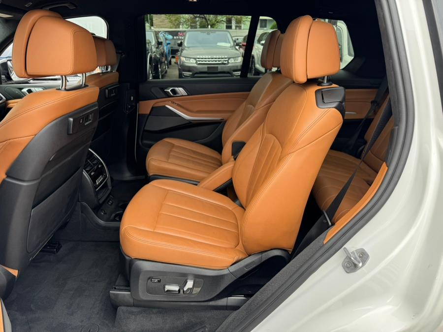 2020 BMW X7 M50i Sports Activity Vehicle, available for sale in Jamaica, New York | Sunrise Autoland. Jamaica, New York 2020 BMW X7 M50i Sports Activity Vehicle, available for sale in Jamaica, New York | Sunrise Autoland. Jamaica, New York
