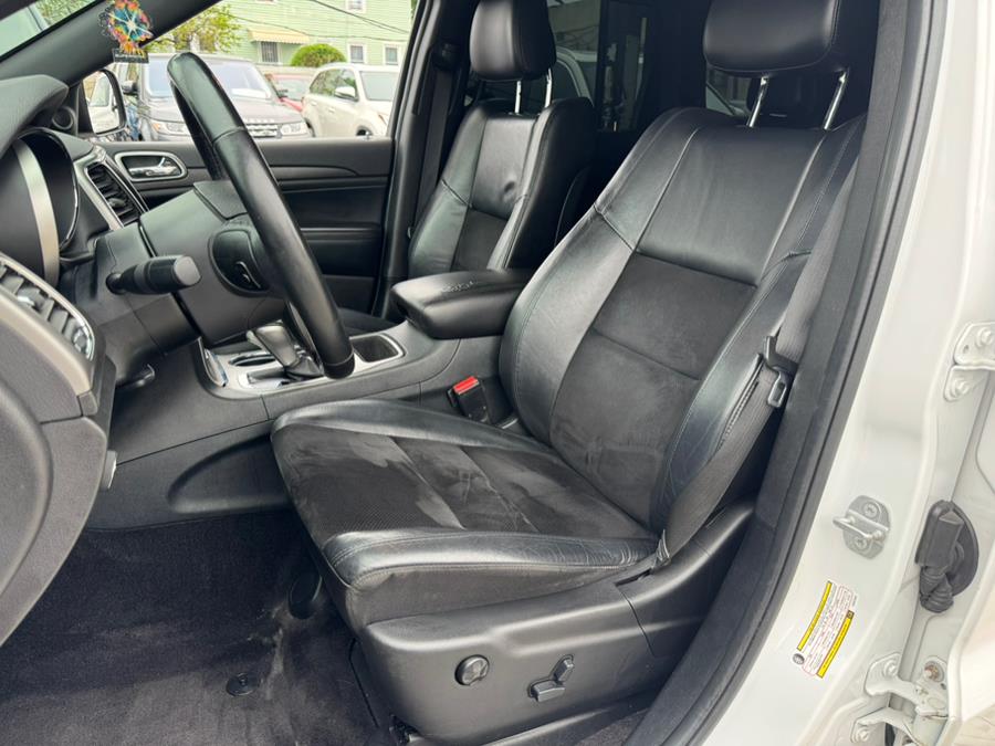 2018 Jeep Grand Cherokee Altitude 4x4 *Ltd Avail*, available for sale in Jamaica, New York | Sunrise Autoland. Jamaica, New York 2018 Jeep Grand Cherokee Altitude 4x4 *Ltd Avail*, available for sale in Jamaica, New York | Sunrise Autoland. Jamaica, New York
