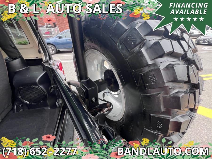 2011 Jeep Wrangler 4WD 2dr Rubicon Custom, available for sale in Bronx, New York | B & L Auto Sales LLC. Bronx, New York 2011 Jeep Wrangler 4WD 2dr Rubicon Custom, available for sale in Bronx, New York | B & L Auto Sales LLC. Bronx, New York