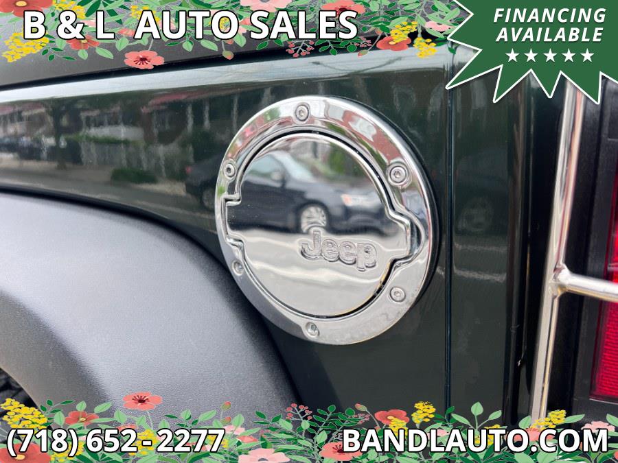 2011 Jeep Wrangler 4WD 2dr Rubicon Custom, available for sale in Bronx, New York | B & L Auto Sales LLC. Bronx, New York 2011 Jeep Wrangler 4WD 2dr Rubicon Custom, available for sale in Bronx, New York | B & L Auto Sales LLC. Bronx, New York