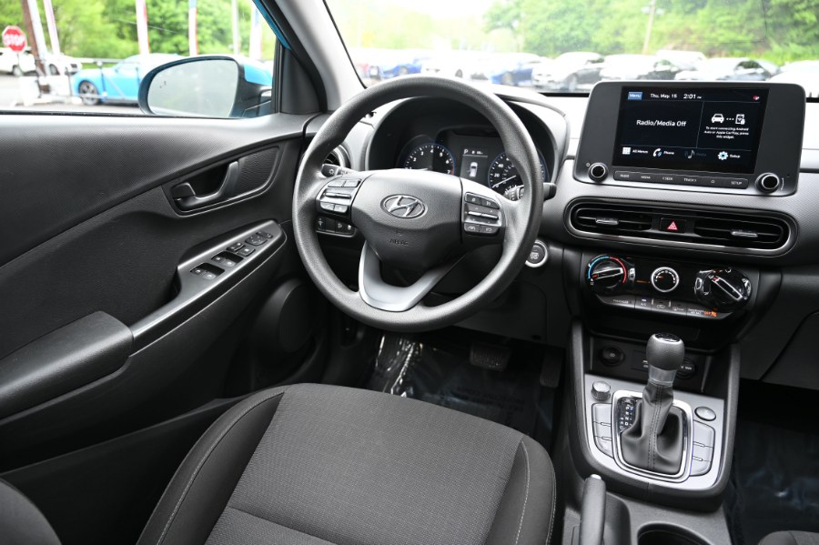 2023 Hyundai Kona SEL Auto AWD, available for sale in Waterbury, Connecticut | Highline Car Connection. Waterbury, Connecticut 2023 Hyundai Kona SEL Auto AWD, available for sale in Waterbury, Connecticut | Highline Car Connection. Waterbury, Connecticut