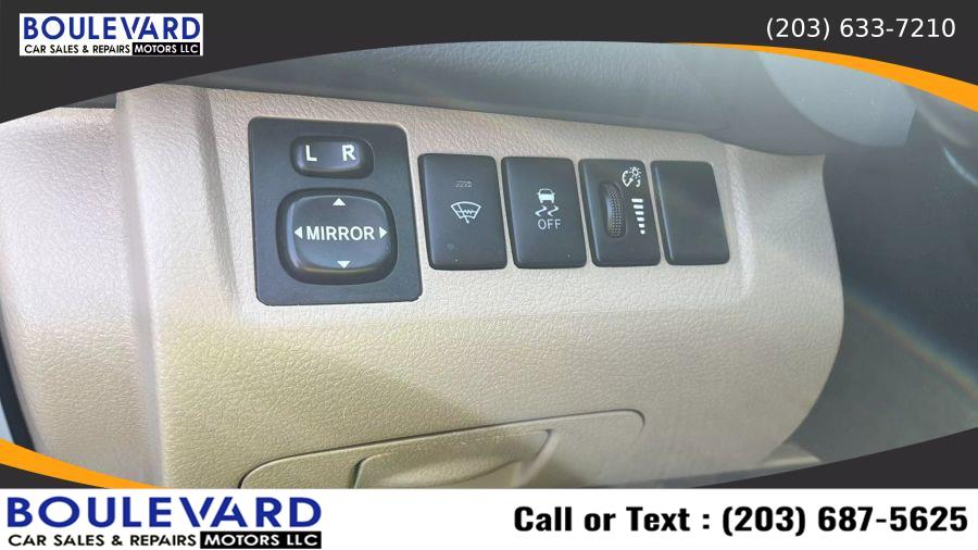 2012 Toyota Highlander SE Sport Utility 4D, available for sale in New Haven, Connecticut | Boulevard Motors LLC. New Haven, Connecticut 2012 Toyota Highlander SE Sport Utility 4D, available for sale in New Haven, Connecticut | Boulevard Motors LLC. New Haven, Connecticut