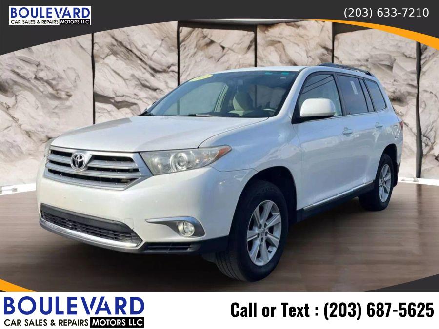 2012 Toyota Highlander SE Sport Utility 4D, available for sale in New Haven, Connecticut | Boulevard Motors LLC. New Haven, Connecticut 2012 Toyota Highlander SE Sport Utility 4D, available for sale in New Haven, Connecticut | Boulevard Motors LLC. New Haven, Connecticut
