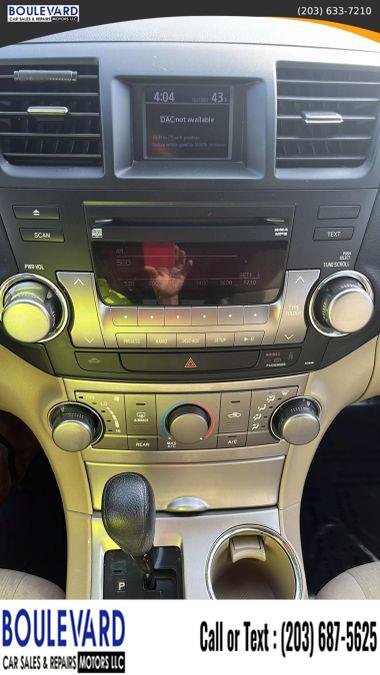 2012 Toyota Highlander SE Sport Utility 4D, available for sale in New Haven, Connecticut | Boulevard Motors LLC. New Haven, Connecticut 2012 Toyota Highlander SE Sport Utility 4D, available for sale in New Haven, Connecticut | Boulevard Motors LLC. New Haven, Connecticut