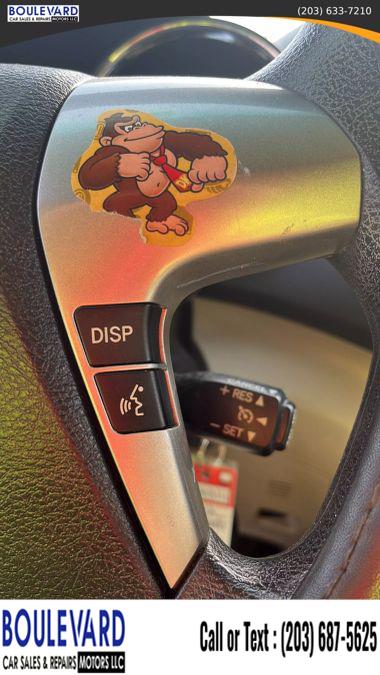 2012 Toyota Highlander SE Sport Utility 4D, available for sale in New Haven, Connecticut | Boulevard Motors LLC. New Haven, Connecticut 2012 Toyota Highlander SE Sport Utility 4D, available for sale in New Haven, Connecticut | Boulevard Motors LLC. New Haven, Connecticut