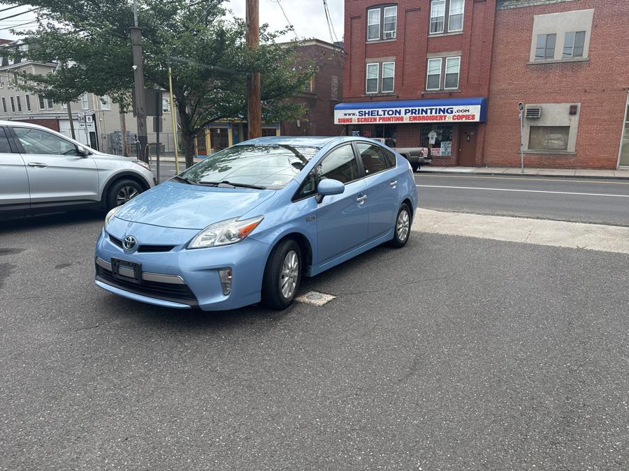 2013 Toyota Prius Plug-In 5dr HB (Natl), available for sale in Shelton, Connecticut | Center Motorsports LLC. Shelton, Connecticut 2013 Toyota Prius Plug-In 5dr HB (Natl), available for sale in Shelton, Connecticut | Center Motorsports LLC. Shelton, Connecticut