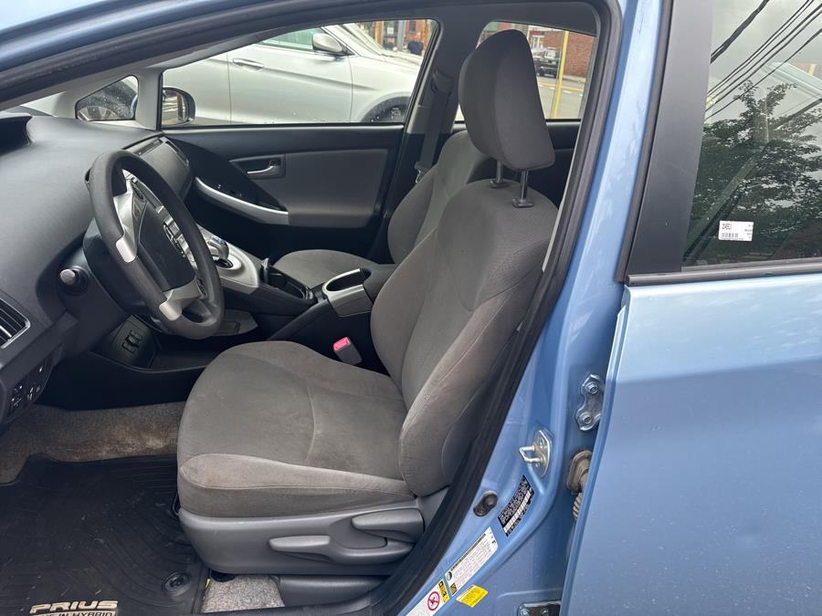 2013 Toyota Prius Plug-In 5dr HB (Natl), available for sale in Shelton, Connecticut | Center Motorsports LLC. Shelton, Connecticut 2013 Toyota Prius Plug-In 5dr HB (Natl), available for sale in Shelton, Connecticut | Center Motorsports LLC. Shelton, Connecticut