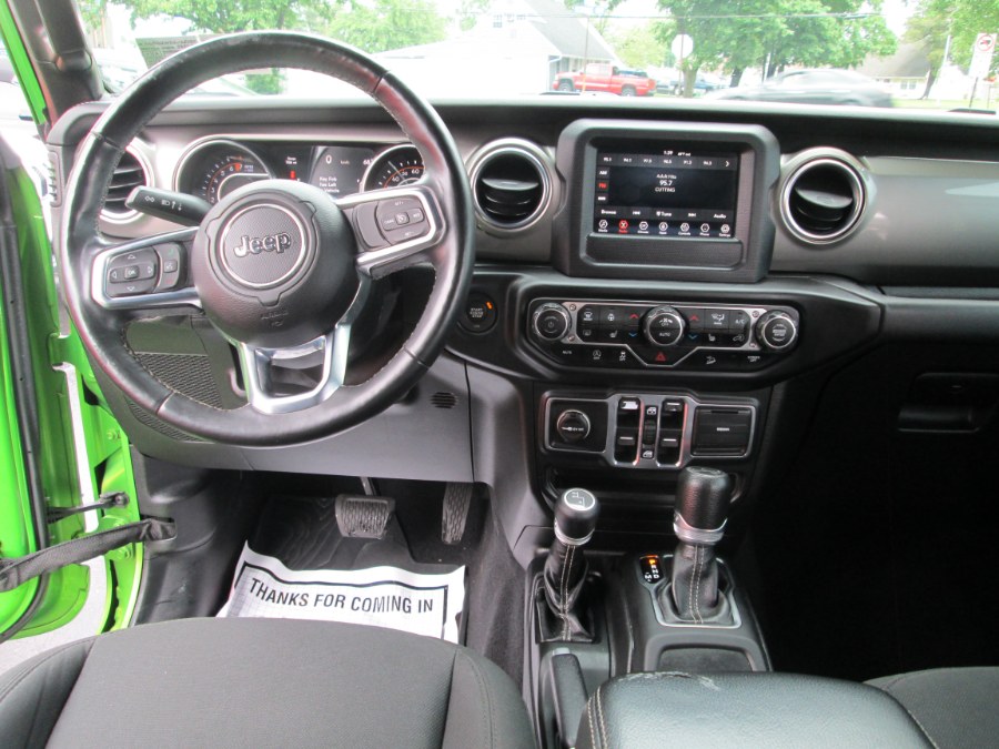 2018 Jeep Wrangler Unlimited Sahara 4x4, available for sale in Levittown, Pennsylvania | Levittown Auto. Levittown, Pennsylvania 2018 Jeep Wrangler Unlimited Sahara 4x4, available for sale in Levittown, Pennsylvania | Levittown Auto. Levittown, Pennsylvania