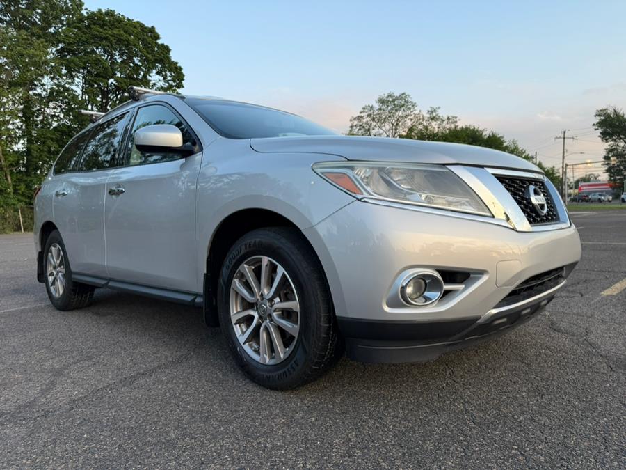 2015 Nissan Pathfinder 4WD 4dr S, available for sale in Philadelphia, Pennsylvania | Eugen's Auto Sales & Repairs. Philadelphia, Pennsylvania 2015 Nissan Pathfinder 4WD 4dr S, available for sale in Philadelphia, Pennsylvania | Eugen's Auto Sales & Repairs. Philadelphia, Pennsylvania