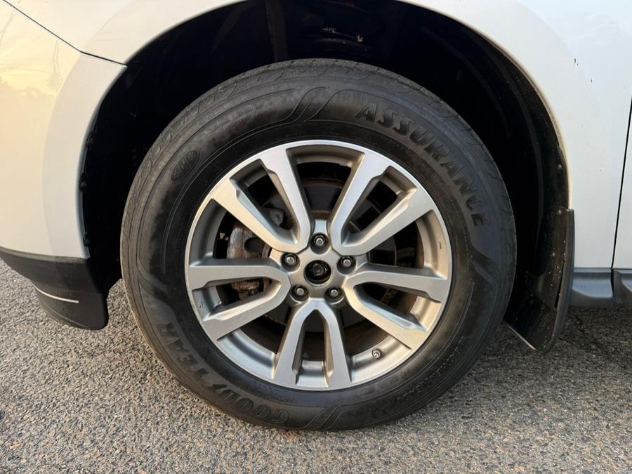2015 Nissan Pathfinder 4WD 4dr S, available for sale in Philadelphia, Pennsylvania | Eugen's Auto Sales & Repairs. Philadelphia, Pennsylvania 2015 Nissan Pathfinder 4WD 4dr S, available for sale in Philadelphia, Pennsylvania | Eugen's Auto Sales & Repairs. Philadelphia, Pennsylvania