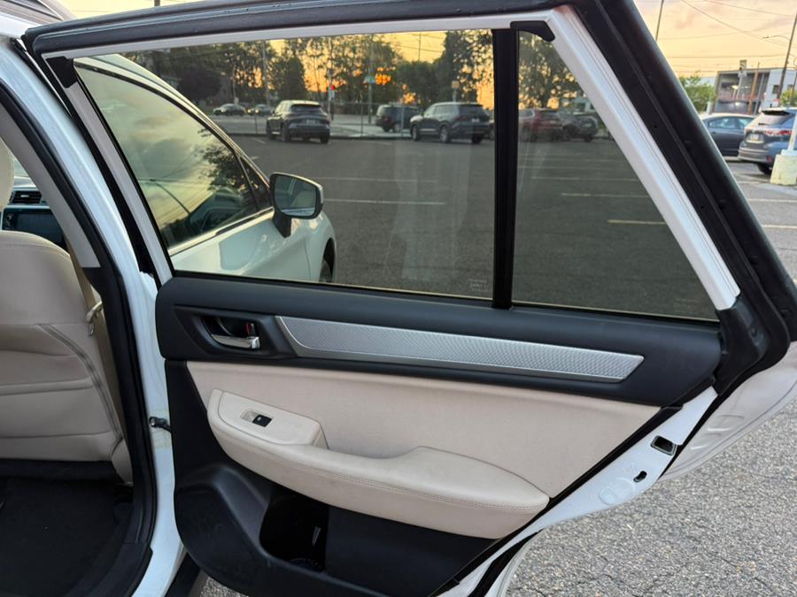 2018 Subaru Outback 2.5i Premium, available for sale in Philadelphia, Pennsylvania | Eugen's Auto Sales & Repairs. Philadelphia, Pennsylvania 2018 Subaru Outback 2.5i Premium, available for sale in Philadelphia, Pennsylvania | Eugen's Auto Sales & Repairs. Philadelphia, Pennsylvania